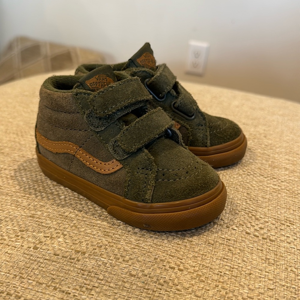 Kids Vans Size 5